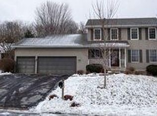 3020 Edward St, Saint Paul, MN 55109