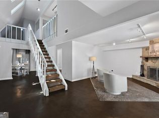 946 Bobcat Ct SE, Marietta, GA 30067