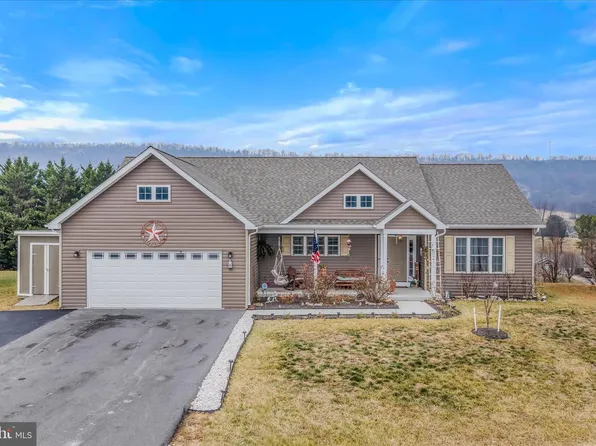 602 Duckwoods Ln, Martinsburg, WV 25403