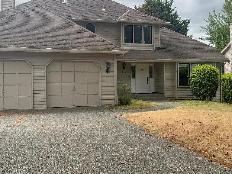 13009 SE 47th Pl — Photo 1
