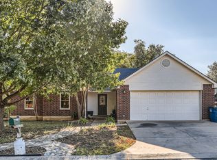 121 Flora St, New Braunfels, TX 78130