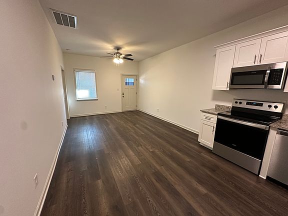 5th image of 417 A&b Burson Ave #A