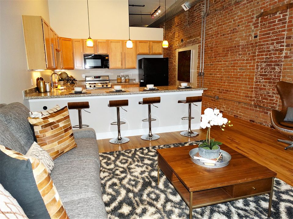 1st image of 2441 North Broadway