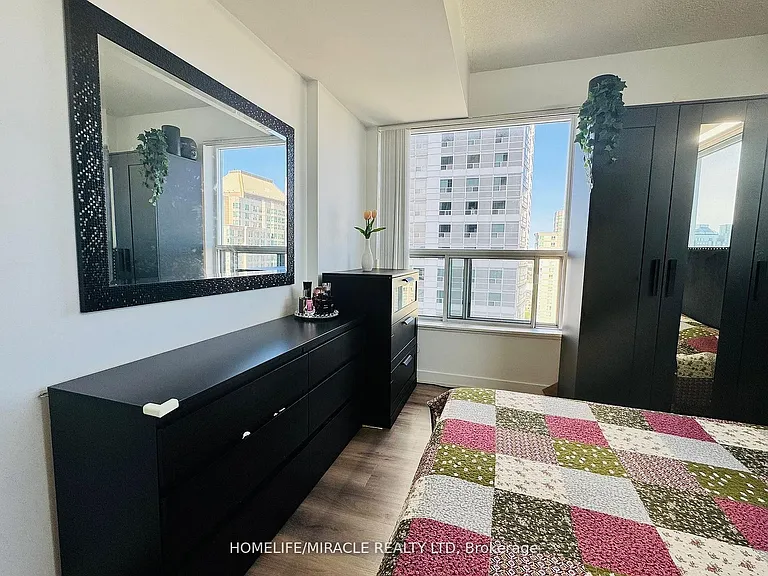 36 Lee Centre Dr #2106 — Photo 16