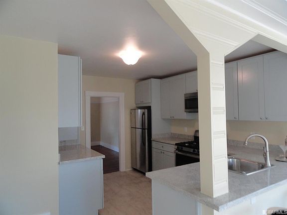 3rd image of 559 Joost Ave