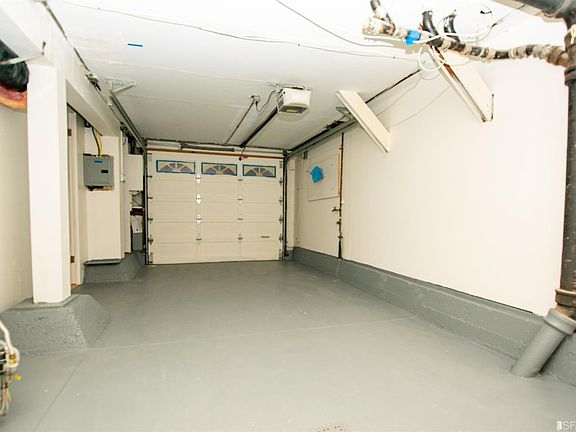 3rd image of 2816 Pacheco St