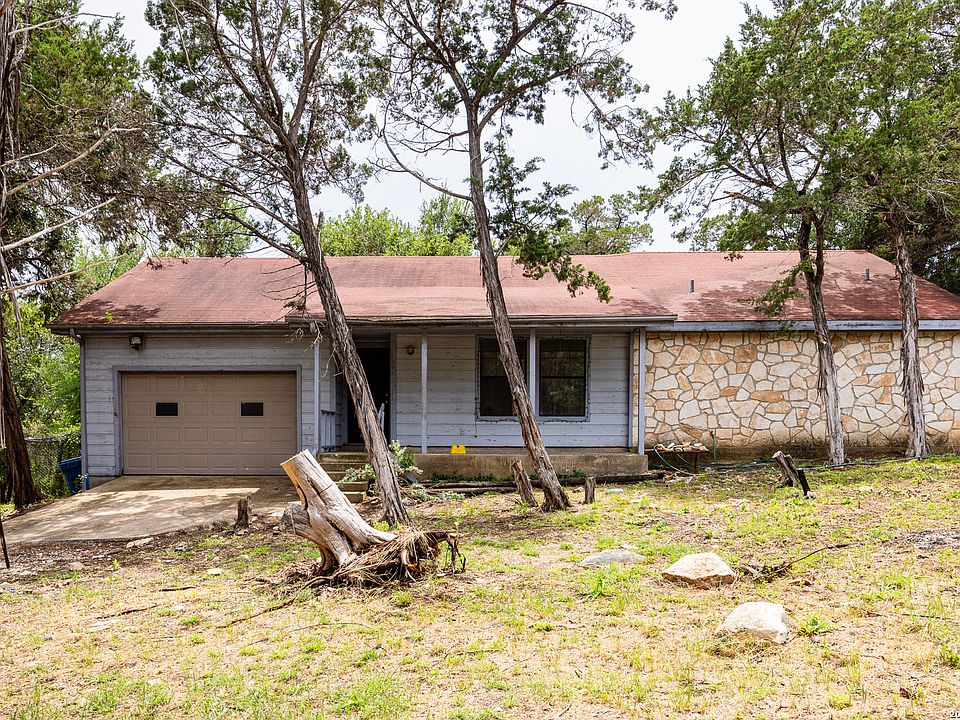 1st image of 127 WHITE TAIL DR