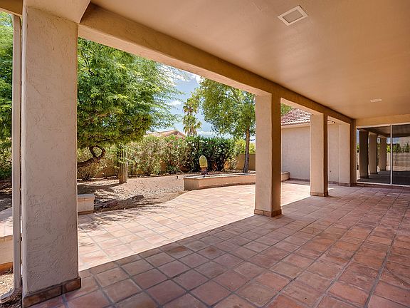 5th image of 10423 E Elmhurst Dr