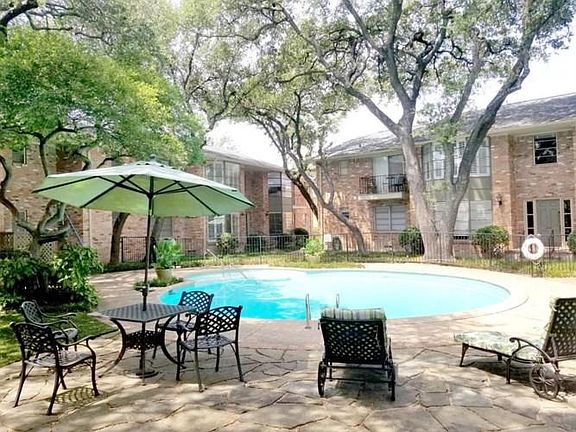 3rd image of 6106 Averill Way APT B