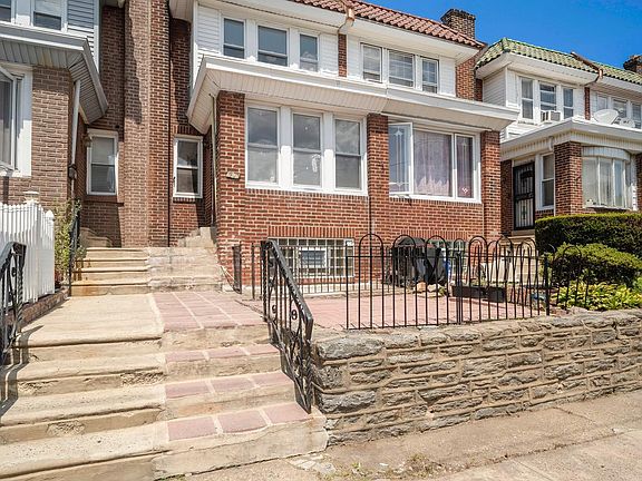 2nd image of 143 W Grange Ave