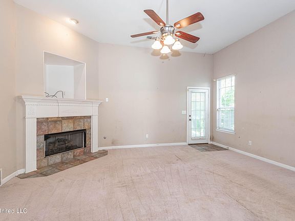 4th image of 9729 Pigeon Roost Park Cir