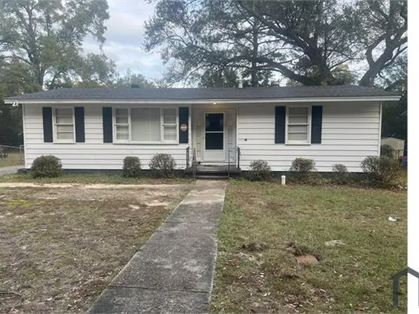 2150 Wolf Ridge Rd, Mobile, AL 36618