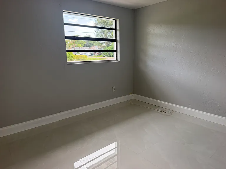 5402 Carolina Ave #5402 — Photo 5