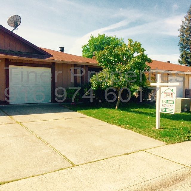 1st image of 5940 Bourbon Dr