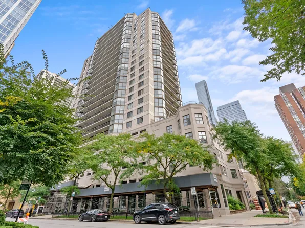 33 W Delaware Pl APT 17H, Chicago, IL 60610