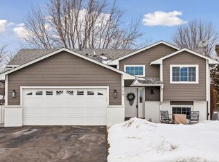 7177 158th St W, Apple Valley, MN 55124