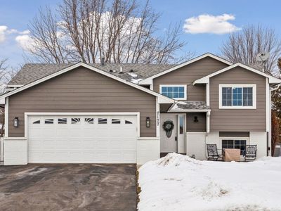 7177 158th St W, Apple Valley, MN, 55124
