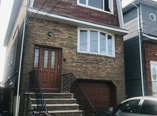 707 Bergen St, Harrison, NJ 07029