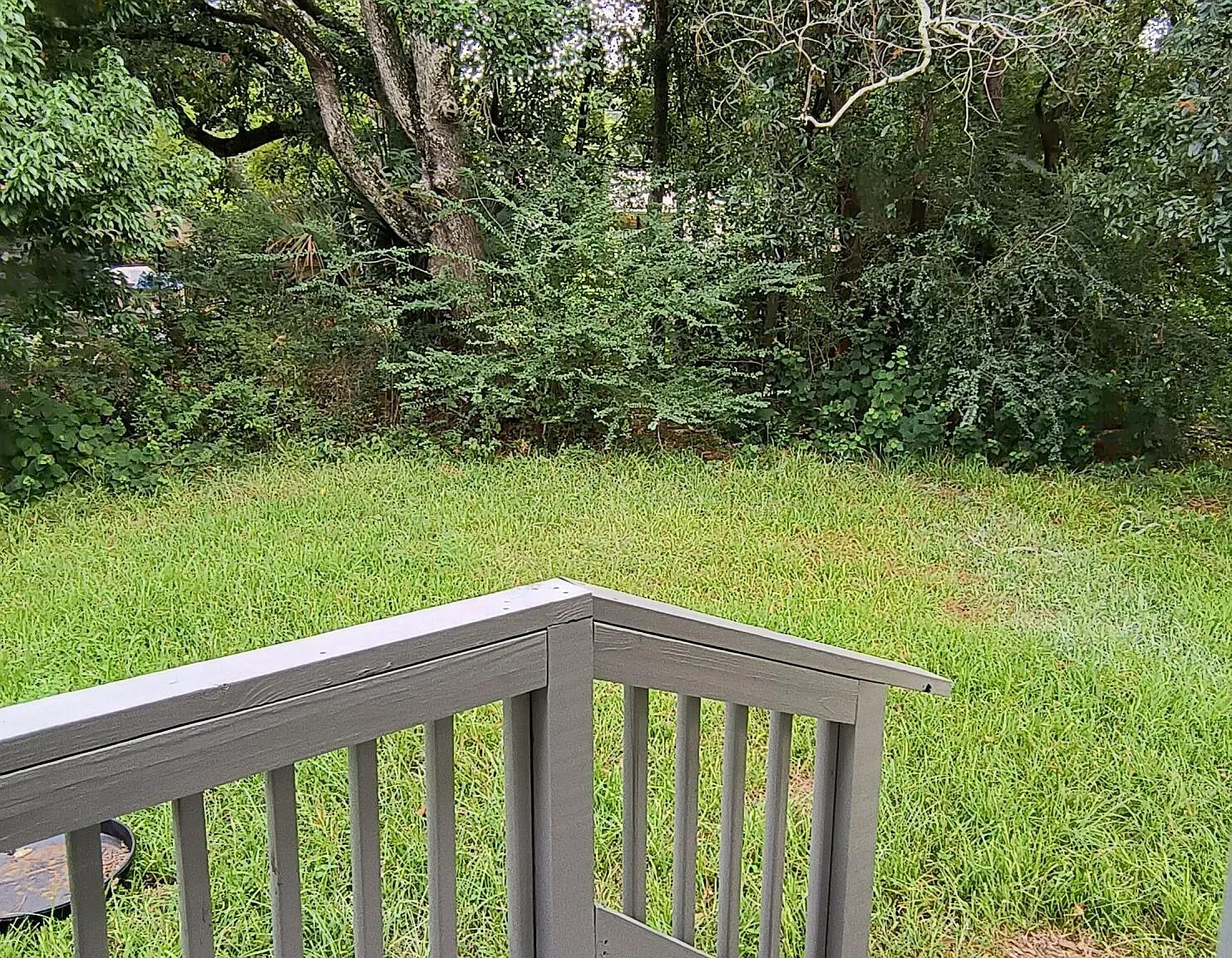 3 bed, 1.0 bath, 960 sqft, $1,400 — Photo 2