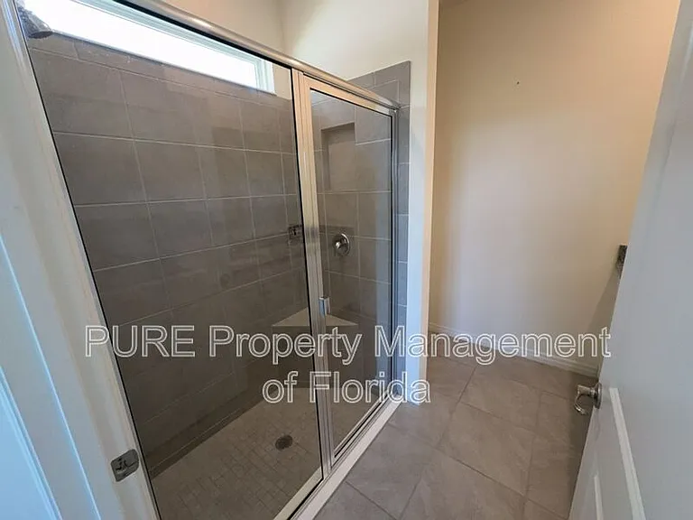 5416 NW 46th Lane Rd — Photo 45