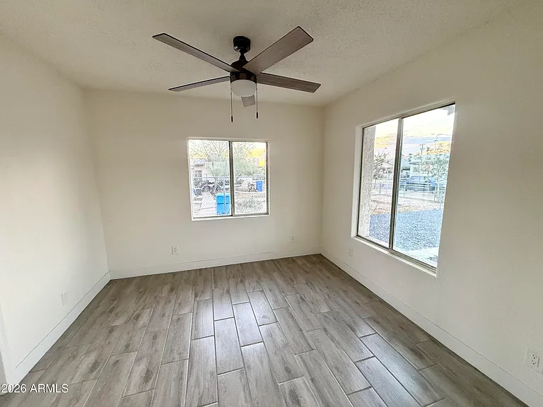 1021 E Fillmore St — Photo 12