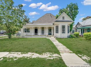 530 E Carson St, San Antonio, TX 78208