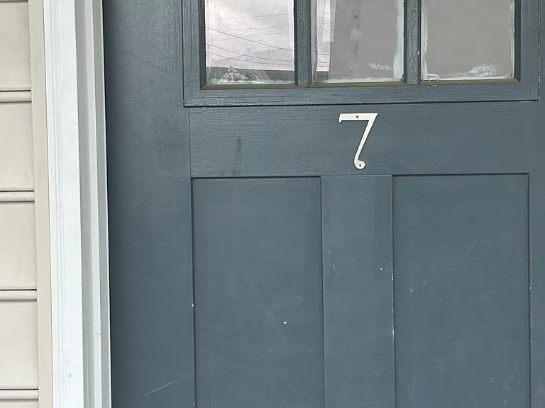 147 N Church St #7 — Photo 1