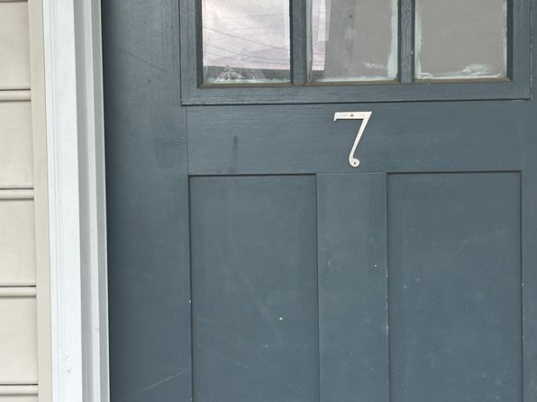 147 N Church St #7