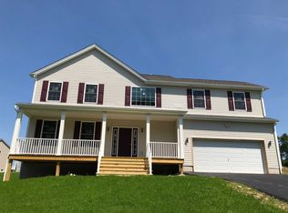 114 Kensington La, Poughkeepsie, NY