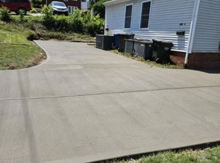 609B N Elizabeth St, Durham, NC 27701
