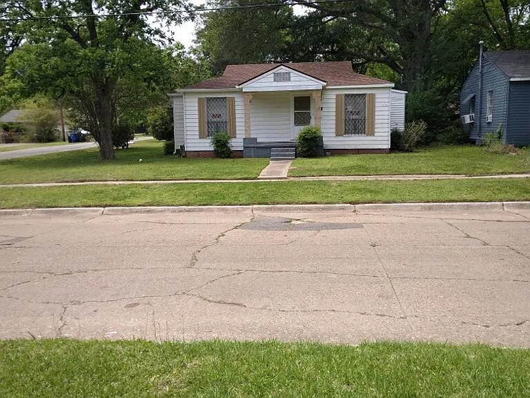 5356 Bienville Ave — Photo 1