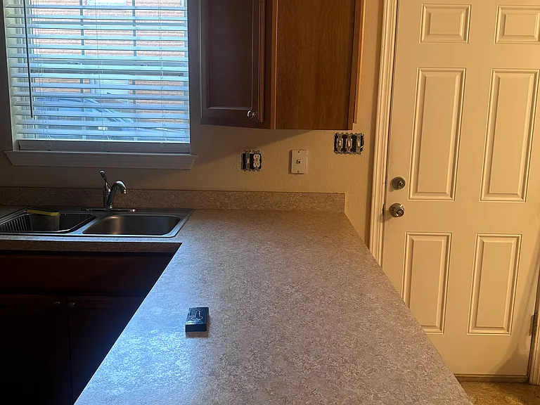 5813 Fleur De Lis Dr — Photo 3
