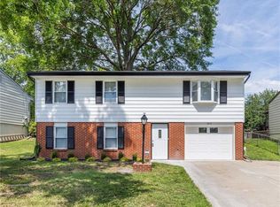 5012 NE 56th Pl, Kansas City, MO 64119