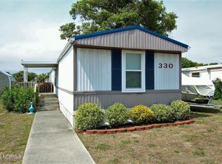 330 Blue Goose Ln, Newport, NC 28570