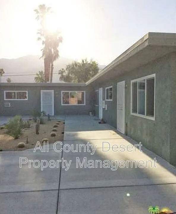 521 El Placer Rd #1