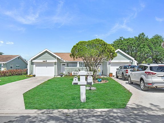 2nd image of 1661 SE Kestwick Court
