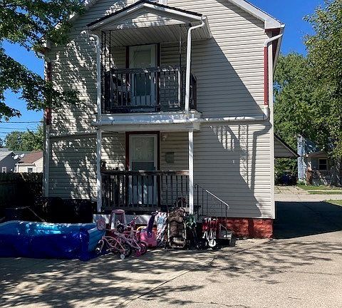2nd image of 12613 Grimsby Ave