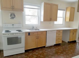 42 Mount Vernon Ave, Needham, MA 02492