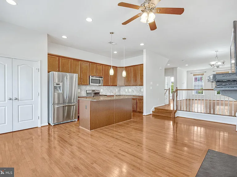 22653 Vienna Green Ter — Photo 16