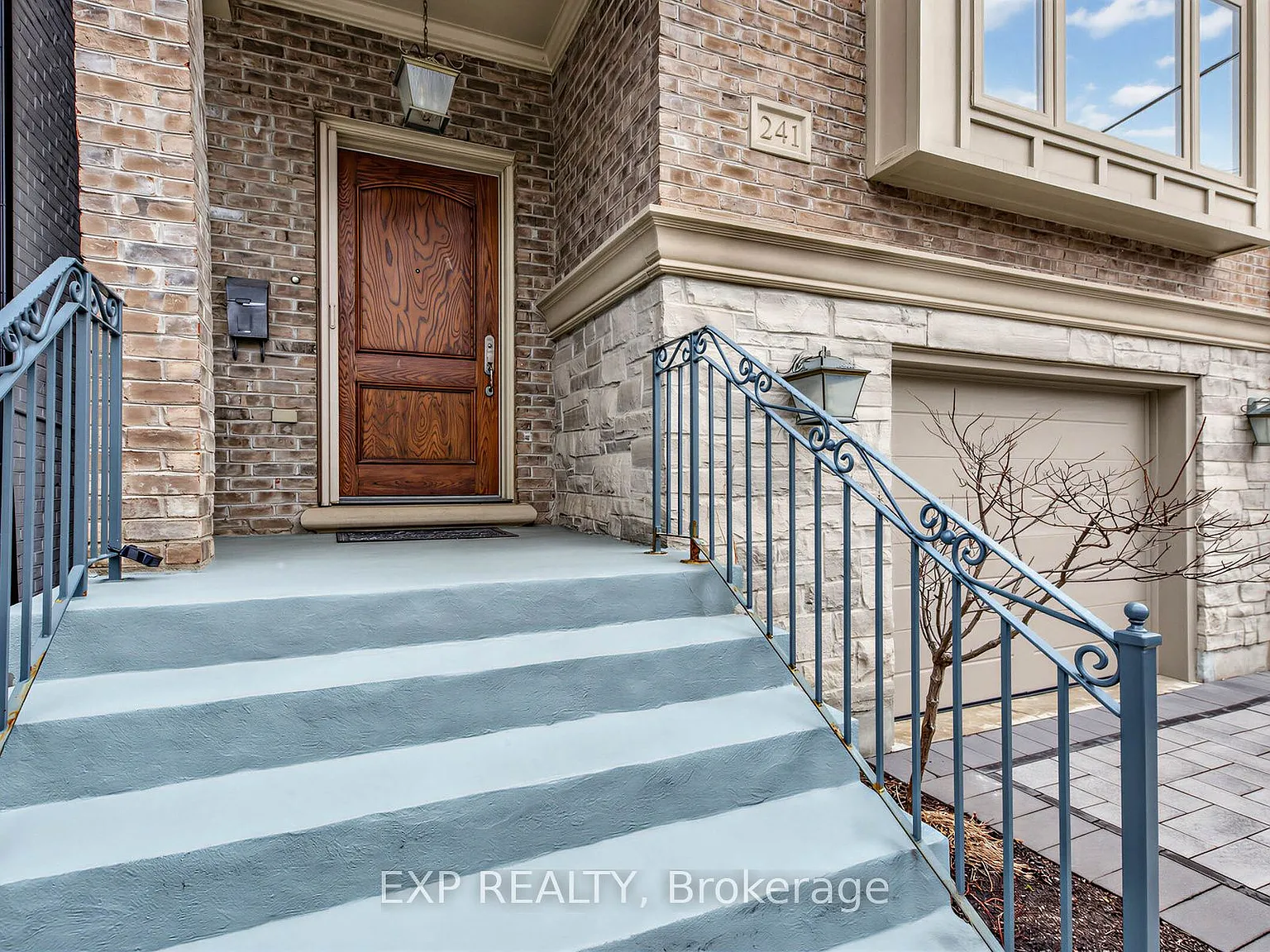 4 bed, $12,000 — Photo 2