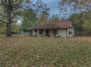 3786 Roy Rd, Shreveport, LA 71107