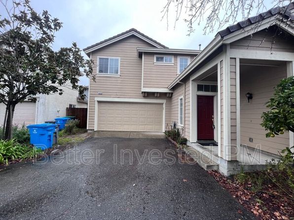 1429 Woodside Cir