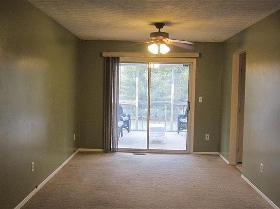 3rd image of 2186 Angelwood Dr