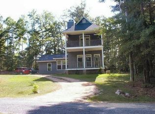 554 Creek Cir, Alexander City, AL 35010