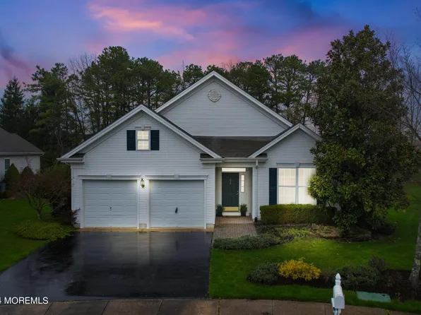 5 Waltham Court, Jackson, NJ 08527