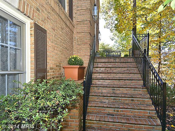 Side Entry