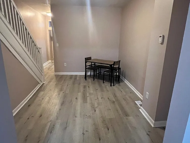 3704 W Belvedere Ave — Photo 7