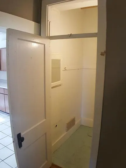 114 S Black River St #23 — Photo 19