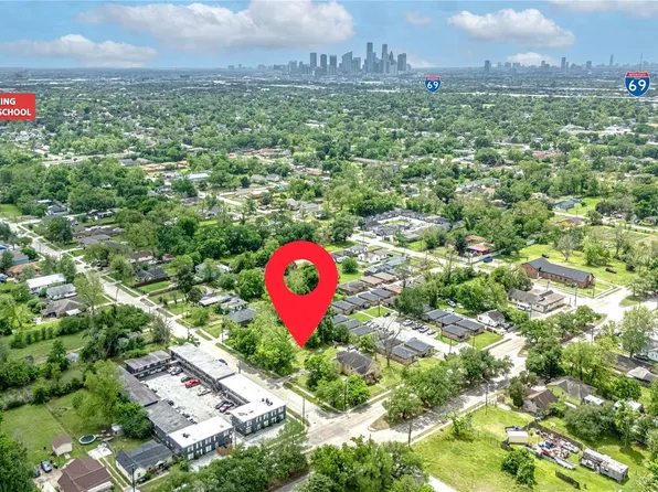 0 Lavender St, Houston, TX 77026