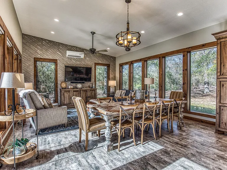 3408 Old Highway 36 Rd — Photo 10